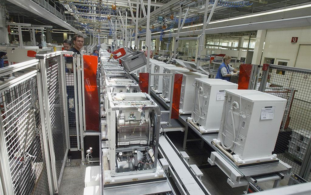 機(jī)電設(shè)備裝配流水線(xiàn)